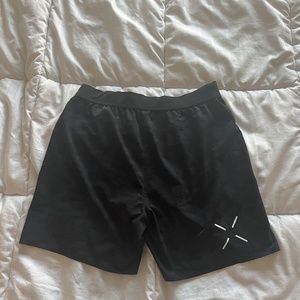 Ten Thousand Interval Shorts Medium